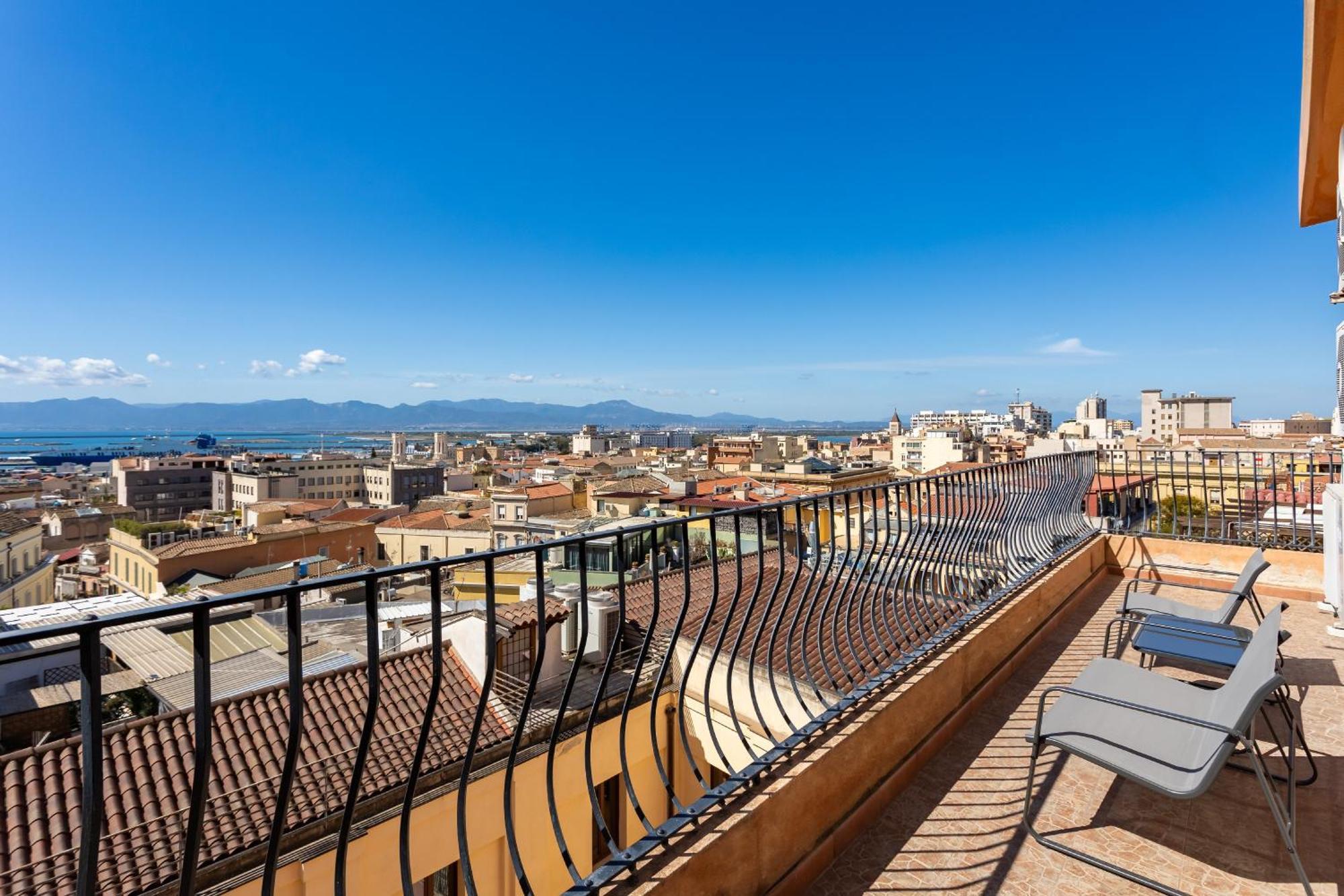 La Dolce Vita Cagliari Kültér fotó